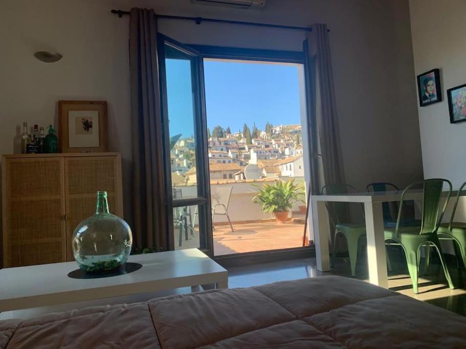 Апартаменты Cosy Loft With Amazing Terrace & Spectacular Views Гранада Экстерьер фото